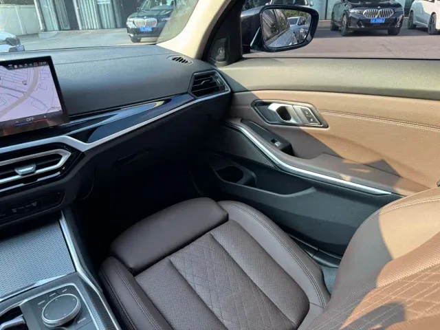 BMW 3 Series — Фото автомобиля 18