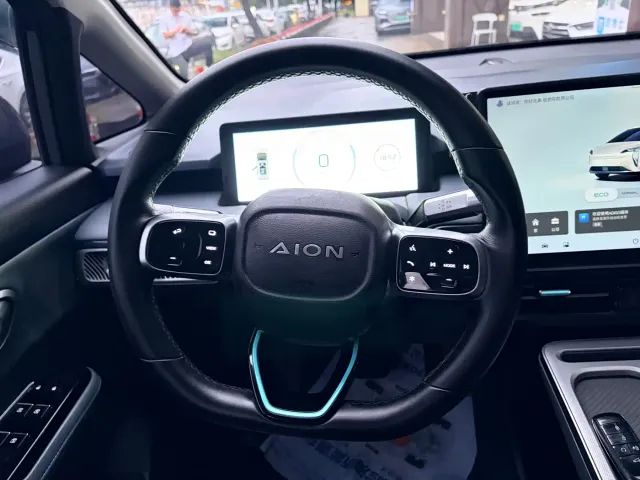 GAC Aion Y — Фото автомобиля 13