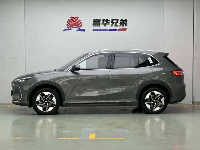 Geely Galaxy E5 — Фото автомобиля 8