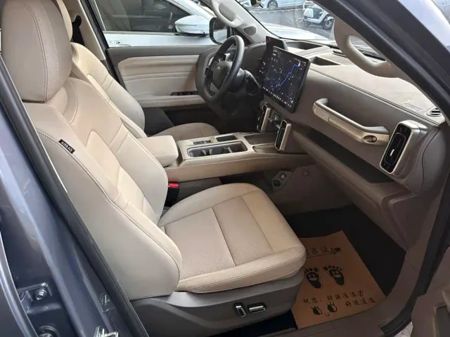 Haval Big Dog — Фото автомобиля 16