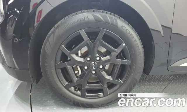 Kia Carnival — Фото автомобиля 5