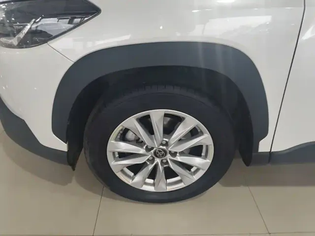 Toyota Corolla Cross — Фото автомобиля 22