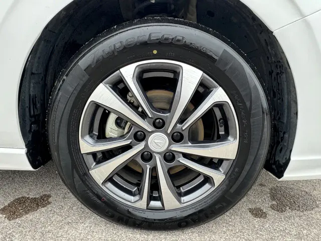 Changan Eado — Фото автомобиля 15