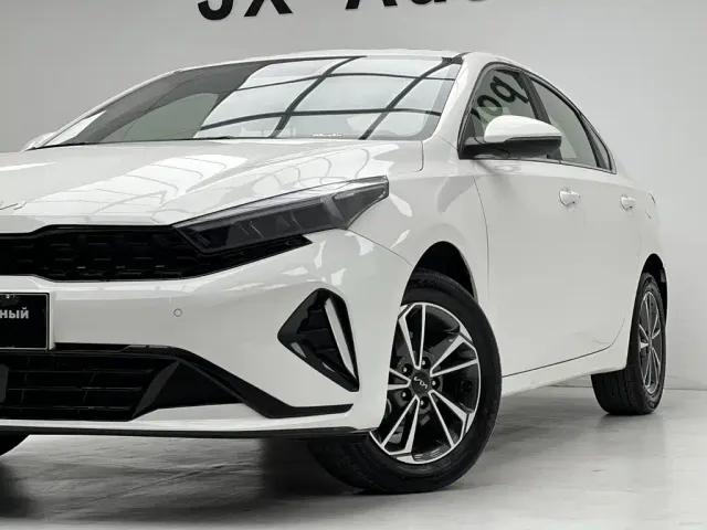 Kia K3 — Фото автомобиля 6