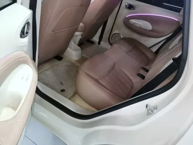 Wuling Bingo — Фото автомобиля 16