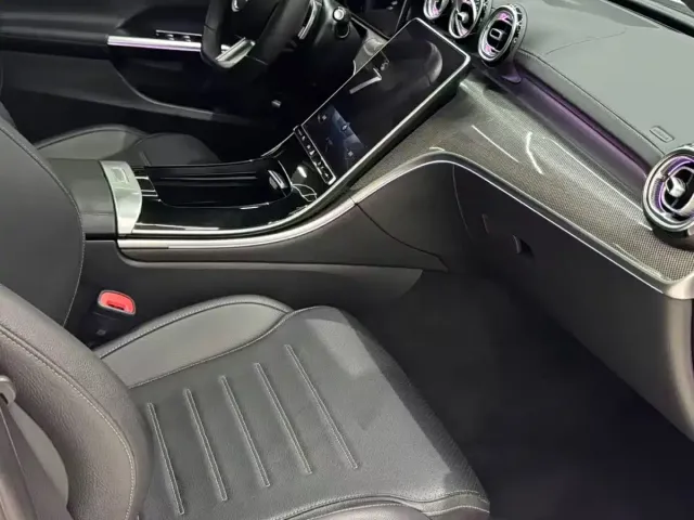Mercedes-Benz C-Class — Фото автомобиля 4