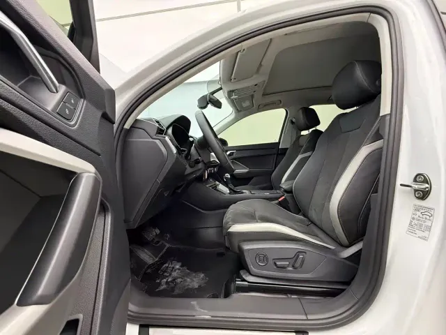 Audi Q3 — Фото автомобиля 15