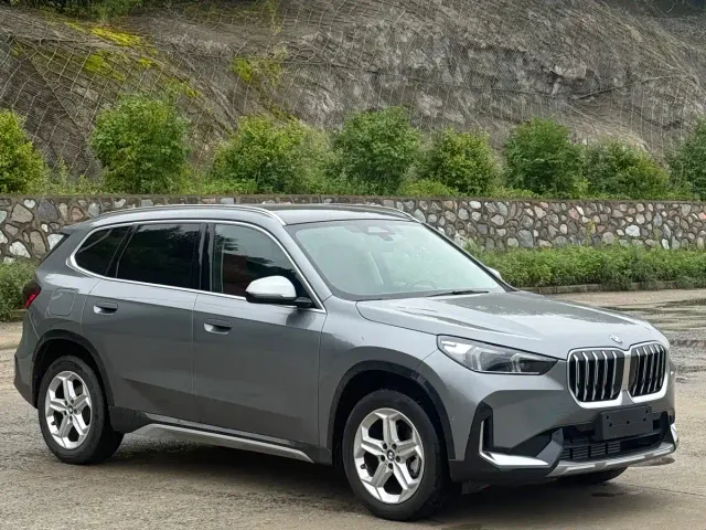 BMW X1 — Фото автомобиля 3