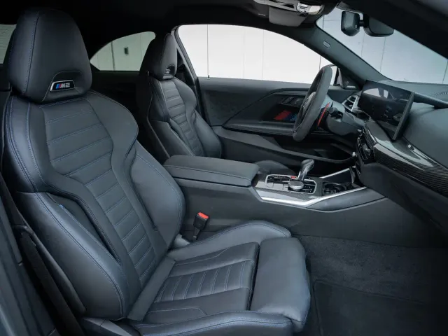 BMW M2 — Фото автомобиля 10