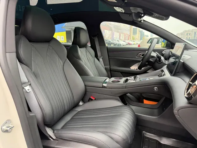 Geely Galaxy TT — Фото автомобиля 12