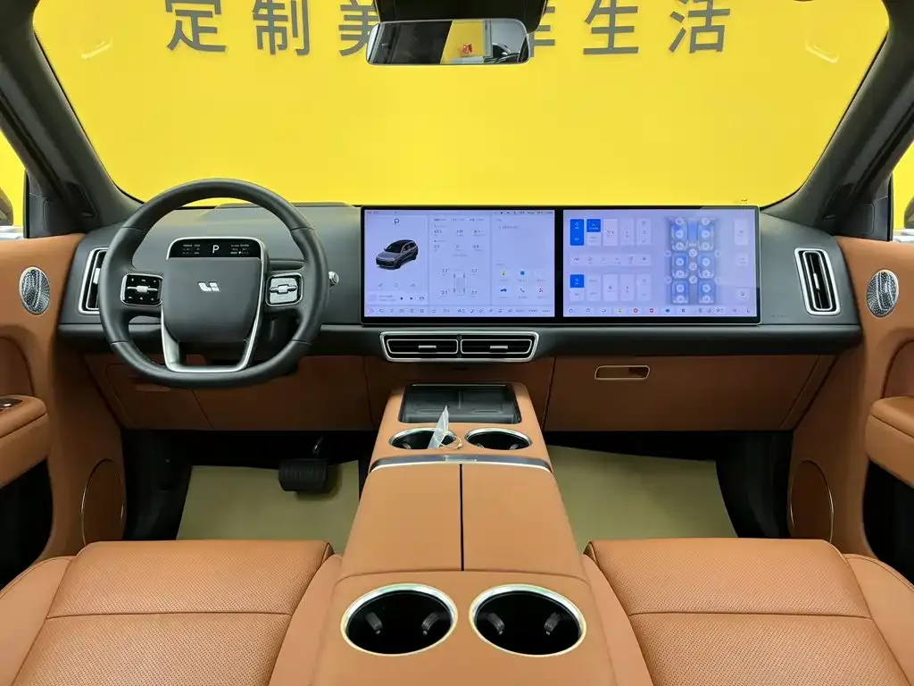 Li Auto Li L8 2025 Ultra Smart Renewal Edition — Фото автомобиля 15