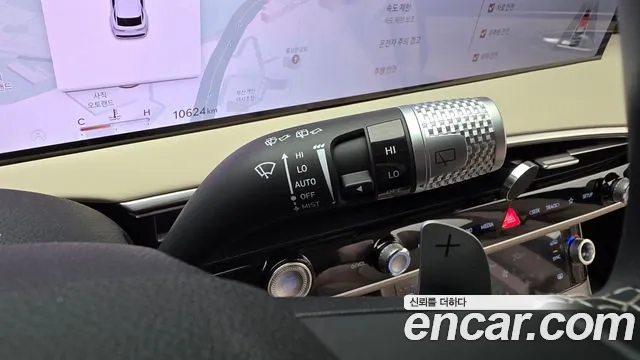 Genesis GV70 2.5T Бензин AWD — Фото автомобиля 26