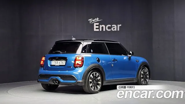 MINI Cooper — Фото автомобиля 2