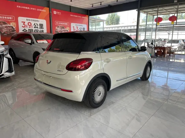 Wuling Bingo — Фото автомобиля 9