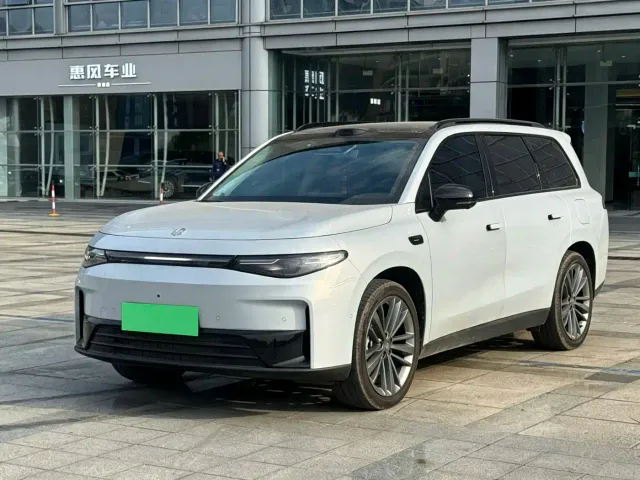 Фотография автомобиля — Leapmotor C16