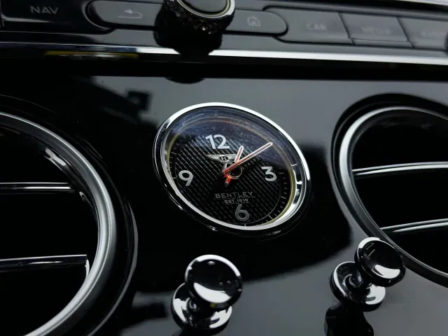 Bentley Continental Plug-in Hybrid — Фото автомобиля 27