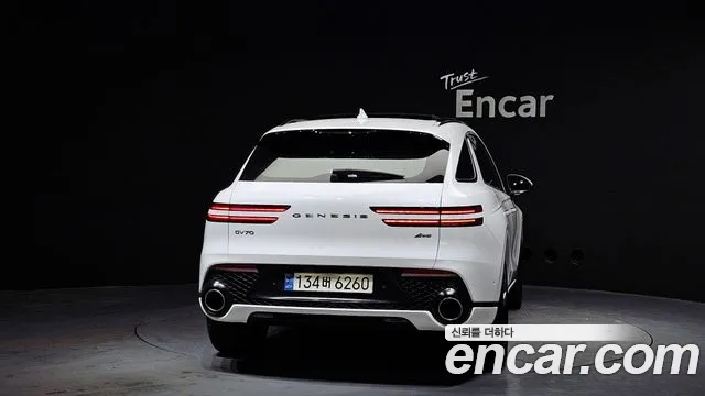 Genesis GV70 2.5T Бензин AWD — Фото автомобиля 4