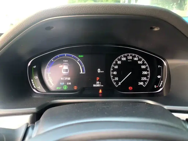 Honda Accord — Фото автомобиля 11