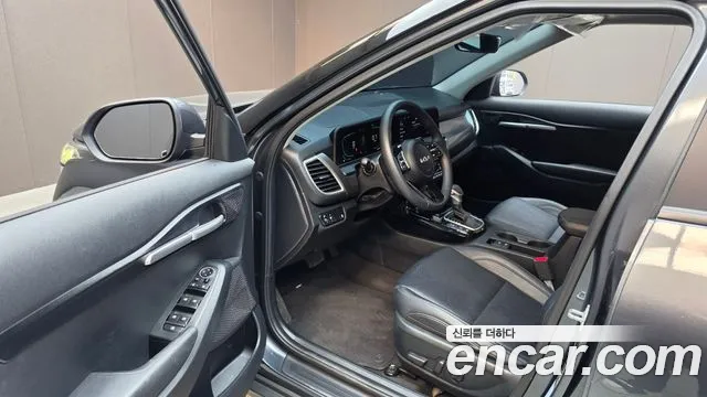 Kia Seltos New — Фото автомобиля 15