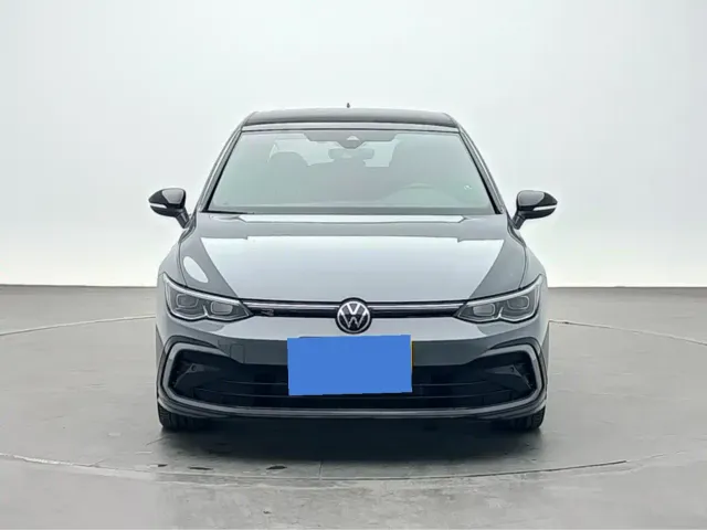 Volkswagen Golf — Фото автомобиля 2