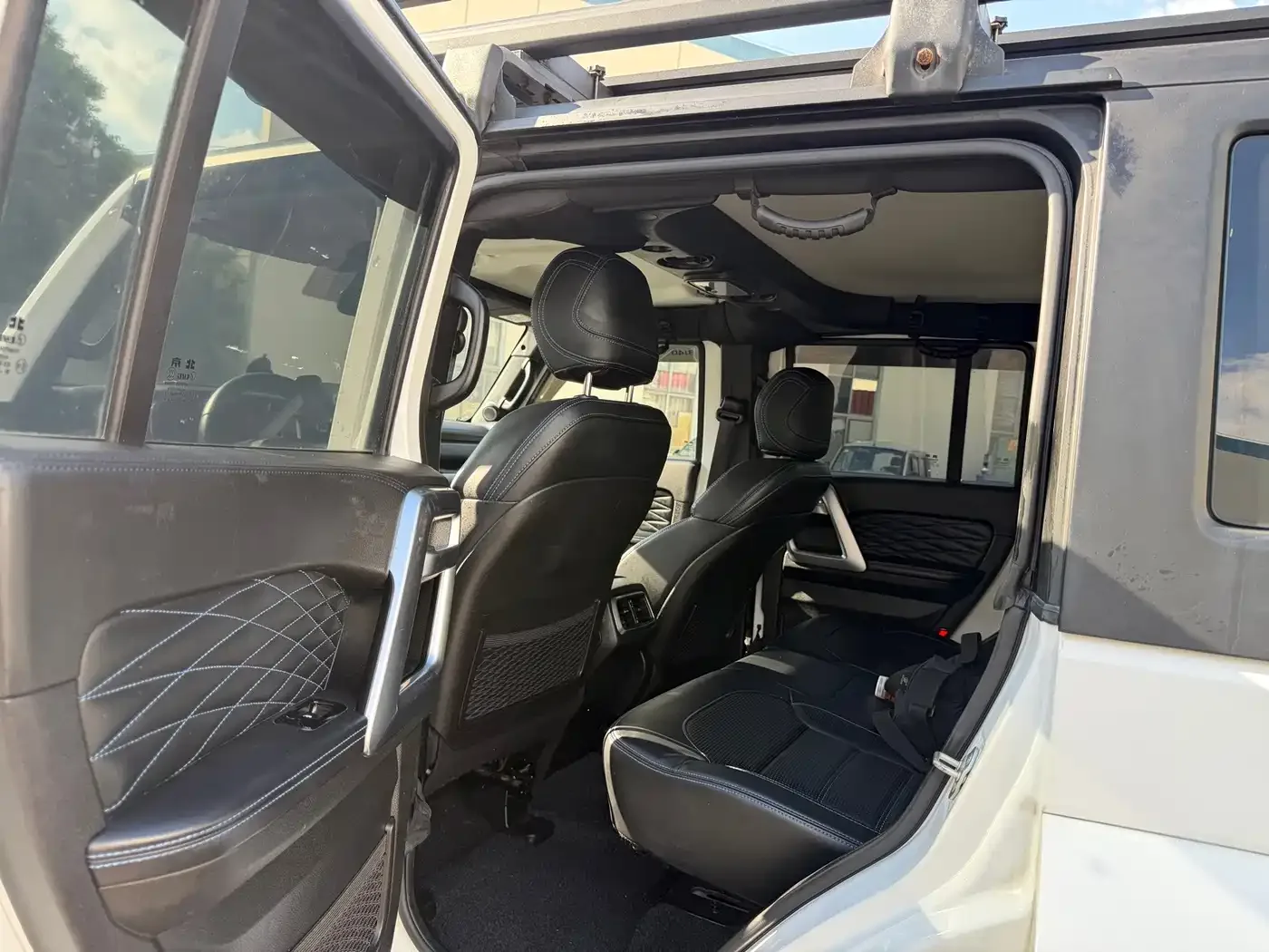 BAIC ORV Beijing Offroad BJ40 2023 2.0T Auto 4WD Urban Hunter Knight Edition — Фото автомобиля 9