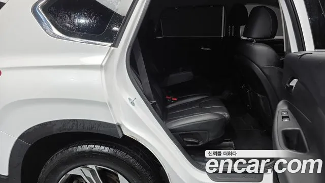 Hyundai Santa Fe Santa Fe (New) — Фото автомобиля 12