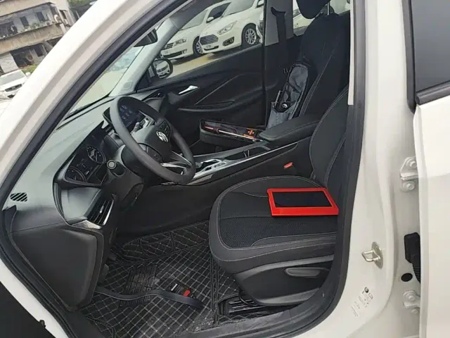 Buick Verano — Фото автомобиля 14