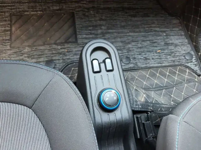 Wuling Hongguang Mini EV — Фото автомобиля 13