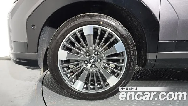 Hyundai Santa Fe MX5 — Фото автомобиля 5
