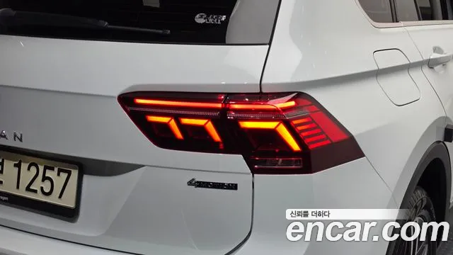 Volkswagen Tiguan Tiguan 2 поколение 2.0 TDI 4Motion Prestige — Фото автомобиля 23