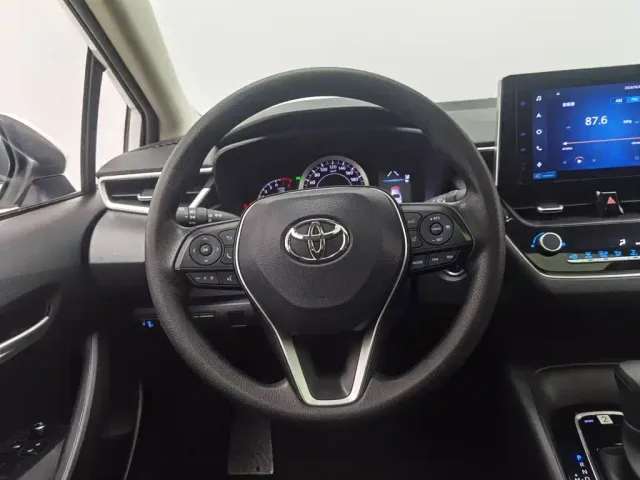 Toyota Corolla — Фото автомобиля 11