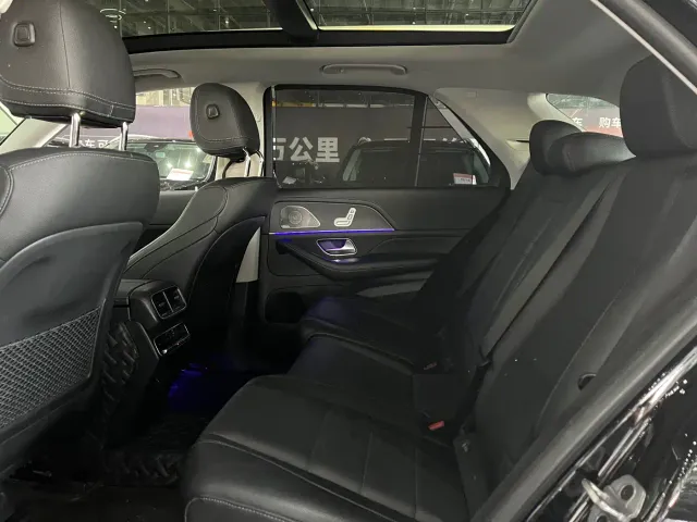 Mercedes-Benz GLE-Class — Фото автомобиля 9