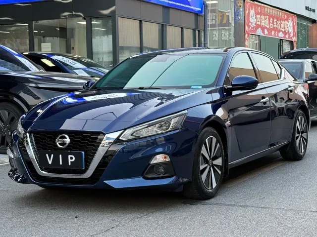 Фотография автомобиля — Nissan Teana