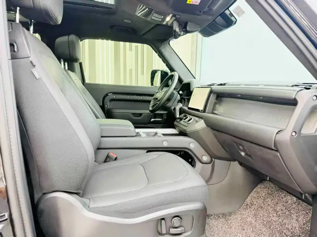 Land Rover Land Rover Defender 2025 90 3.0T P400 X-Dynamic HSE — Фото автомобиля 22
