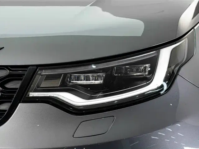 Land Rover Discovery — Фото автомобиля 4
