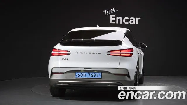 Genesis GV60 — Фото автомобиля 4