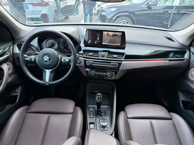 BMW X1 — Фото автомобиля 9