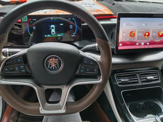 BYD Qin PLUS — Фото автомобиля 6