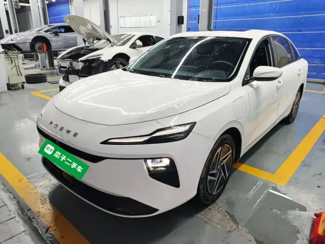 Фотография автомобиля — Roewe D6