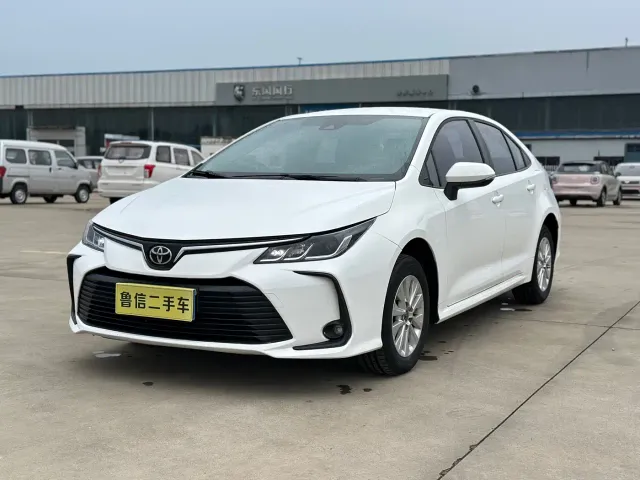 Toyota Corolla — Фото автомобиля 3