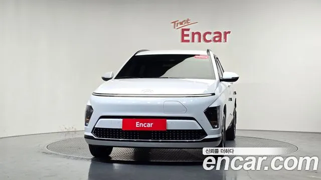 Hyundai Kona SX2 — Фото автомобиля 3