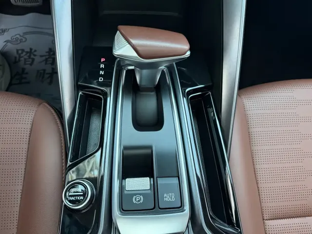 Kia Sportage — Фото автомобиля 15