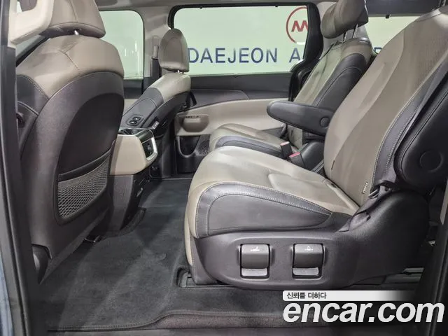 Kia Carnival 4th Gen — Фото автомобиля 17