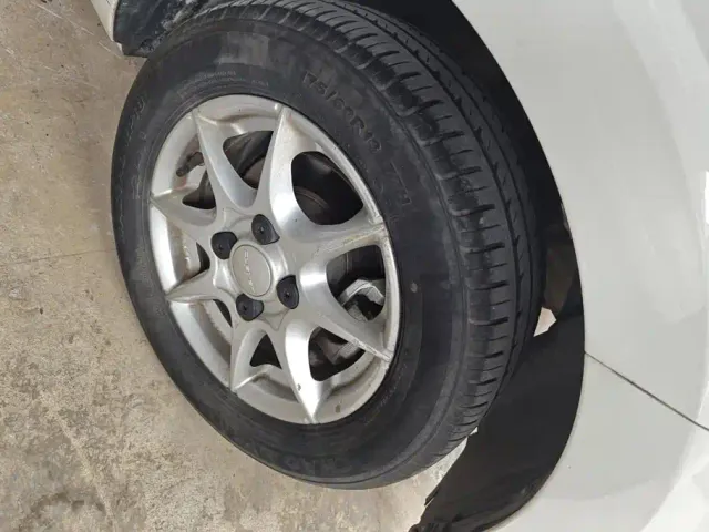 Roewe Clever — Фото автомобиля 6