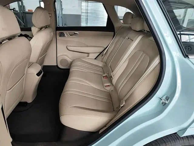 Shangjie SUV — Фото автомобиля 16
