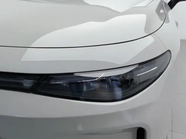Leapmotor C10 — Фото автомобиля 7