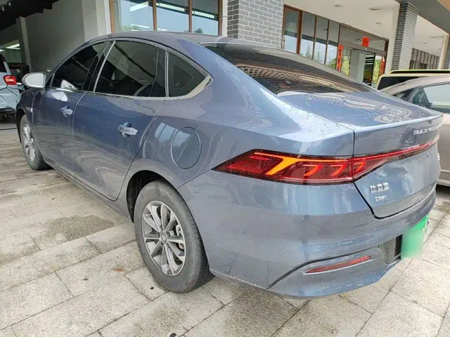 BYD Qin PLUS — Фото автомобиля 4