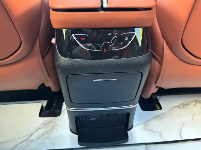 Forthing Xinghai V9 — Фото автомобиля 19