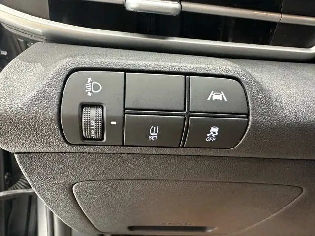 Hyundai Elantra — Фото автомобиля 9