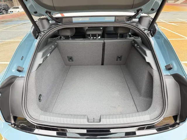 Audi E5 Sportback — Фото автомобиля 18